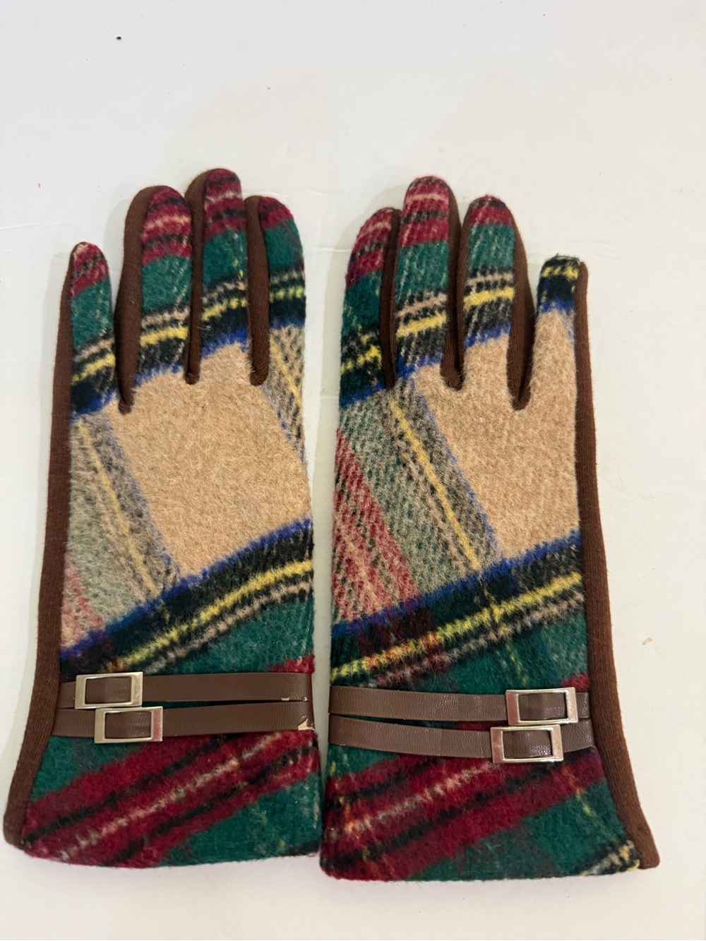 Red  Cream Plaid Gloves Brown Trim Faux leather Scotland
